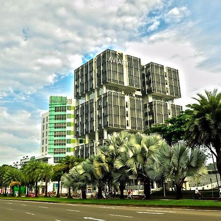 Aviary Bintaro Hotell Serpong Exteriör bild