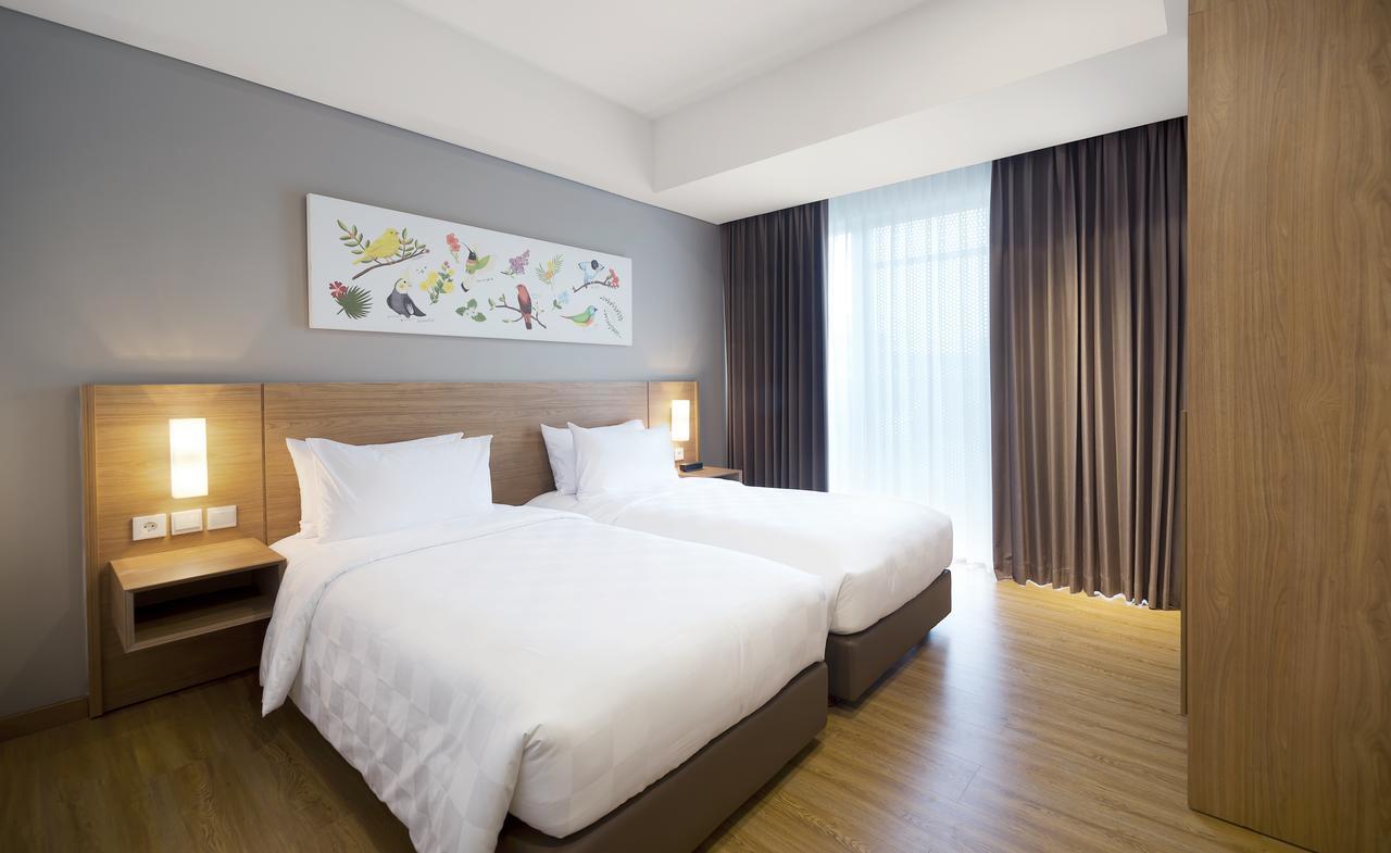 Aviary Bintaro Hotell Serpong Exteriör bild