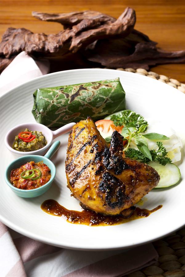 Aviary Bintaro Hotell Serpong Exteriör bild